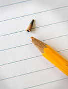 En blyerspenna med bruten spets