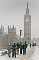 En vintrig vy över Big Ben i London